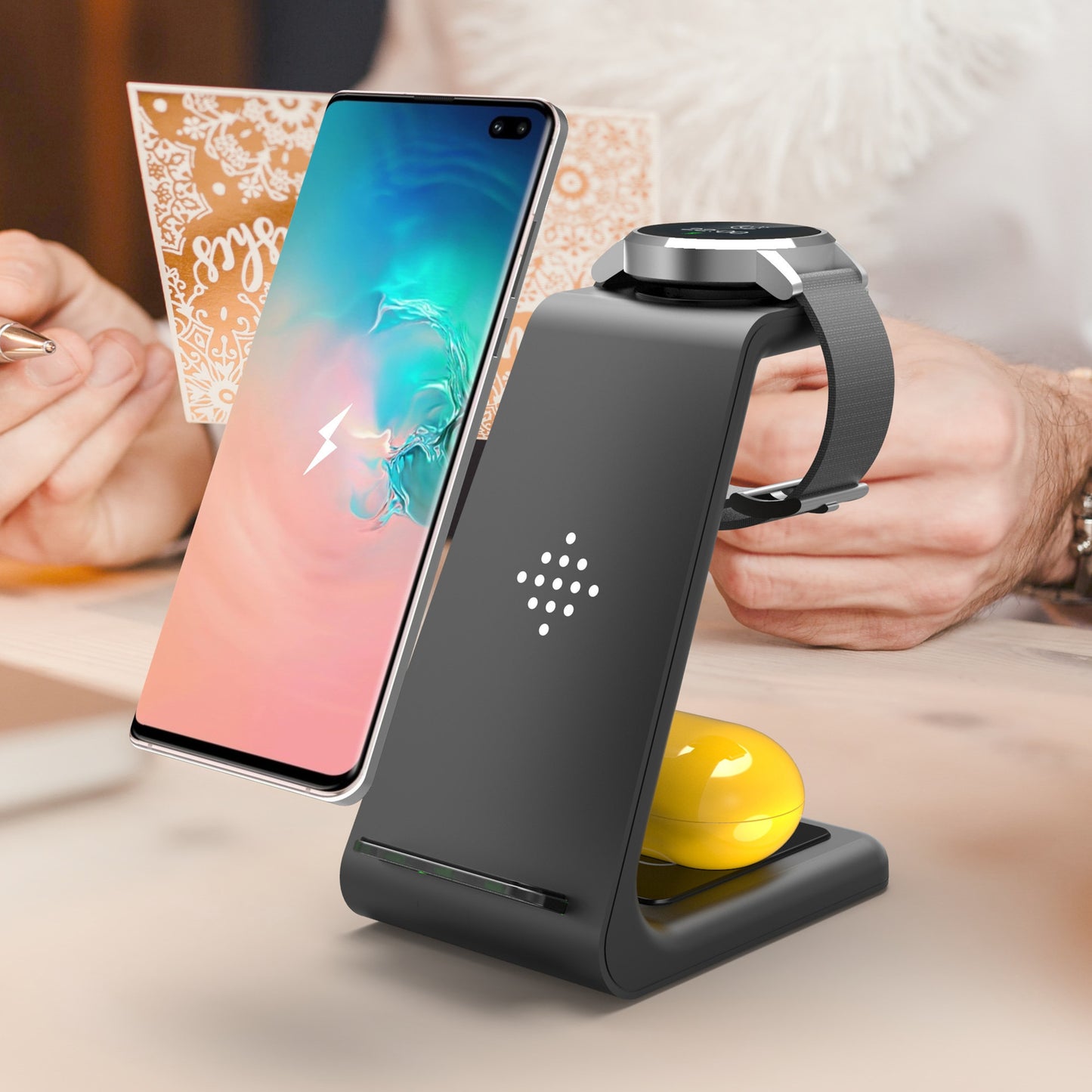 3 In 1 Fast Charging Station Wireless Charger 